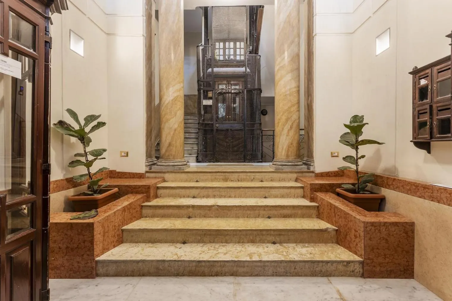 Aragona House Bed & Breakfast Palermo