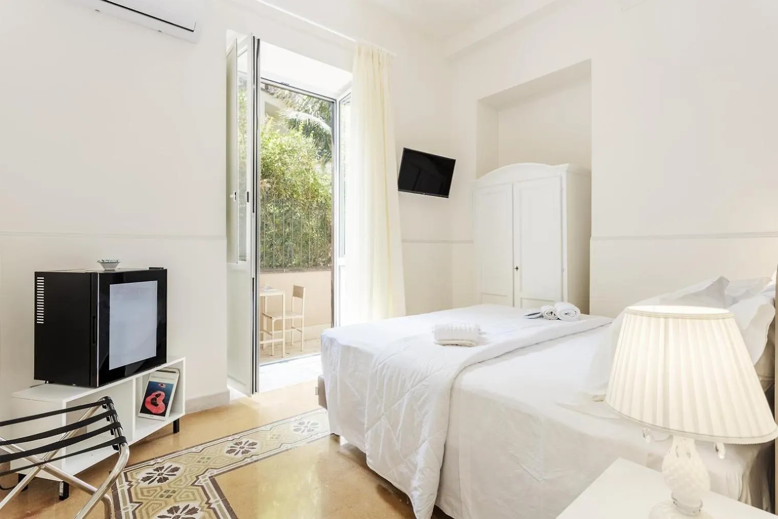 Aragona House Bed & Breakfast Palermo