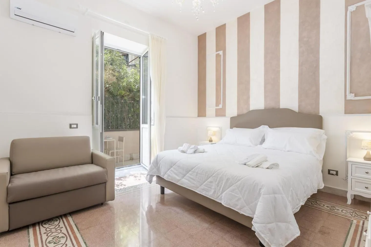 Aragona House Bed & Breakfast Palermo